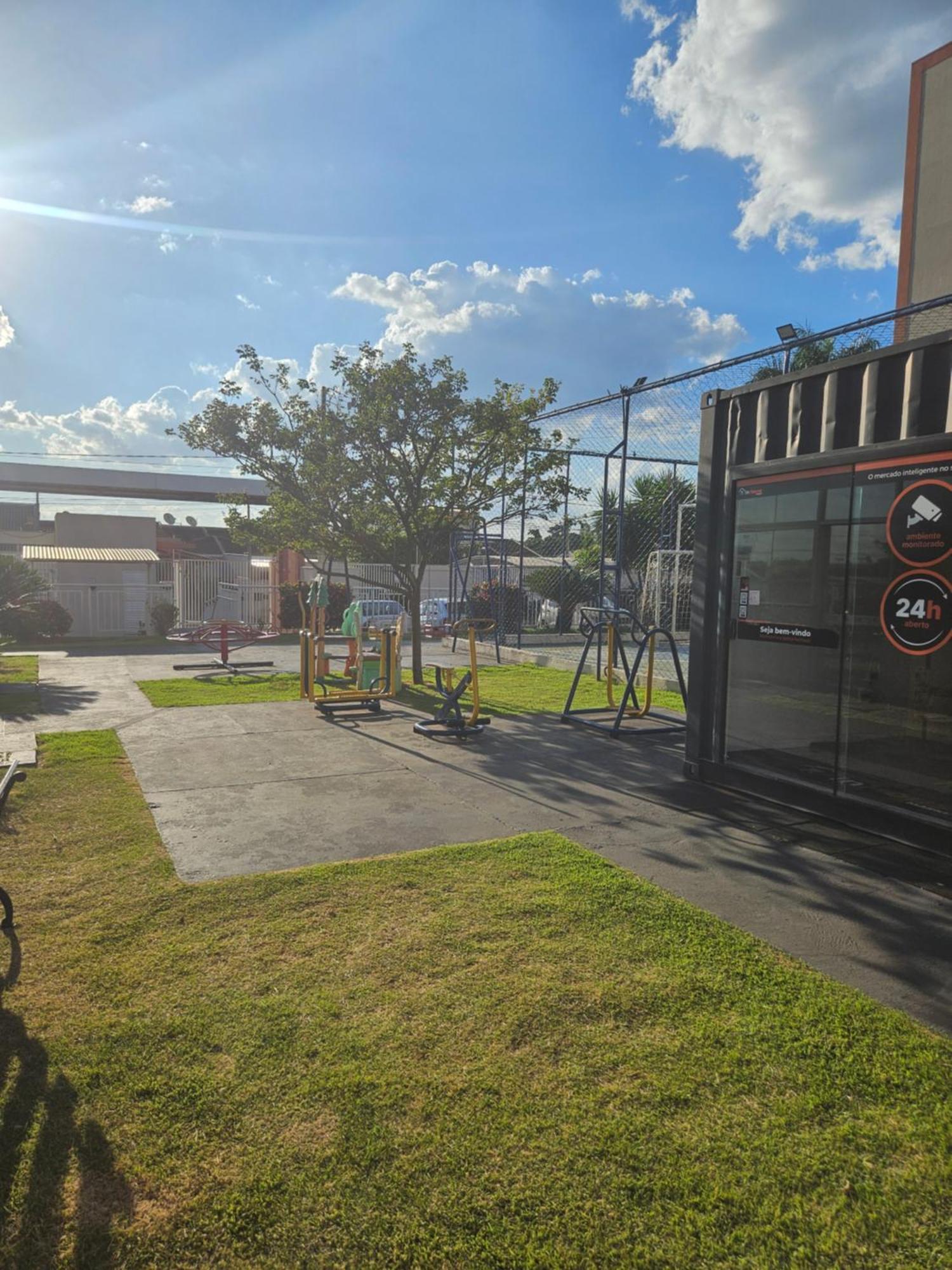 Apartamento Encantador Estacionamento Incluso Sarandi  Exterior photo